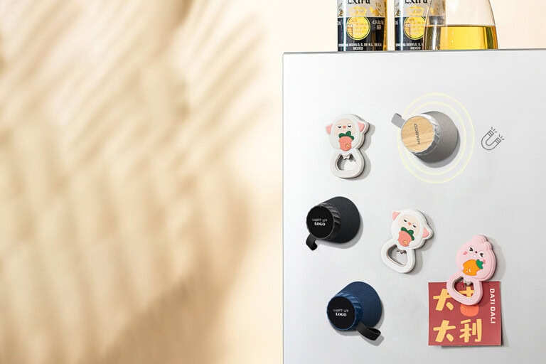 Mini Magnetic Bluetooth Speaker with Phone Stand