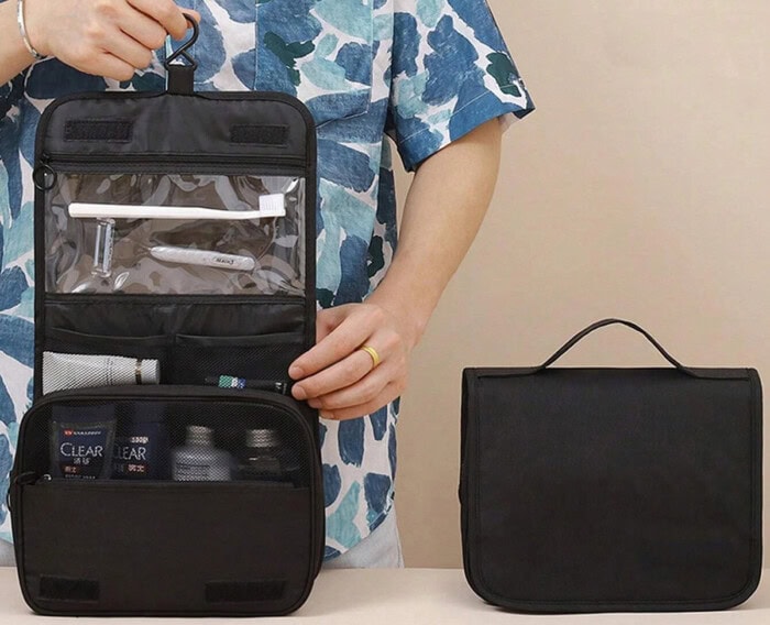 Foldable Design with Hanging Feature