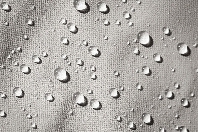 Water-Resistant and Ultra-Lightweight Material