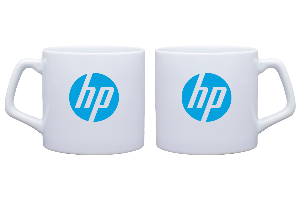 Porcelain Coffee Cup with Comfortable Handle