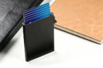 MagSafe Pop-Up Card Holder