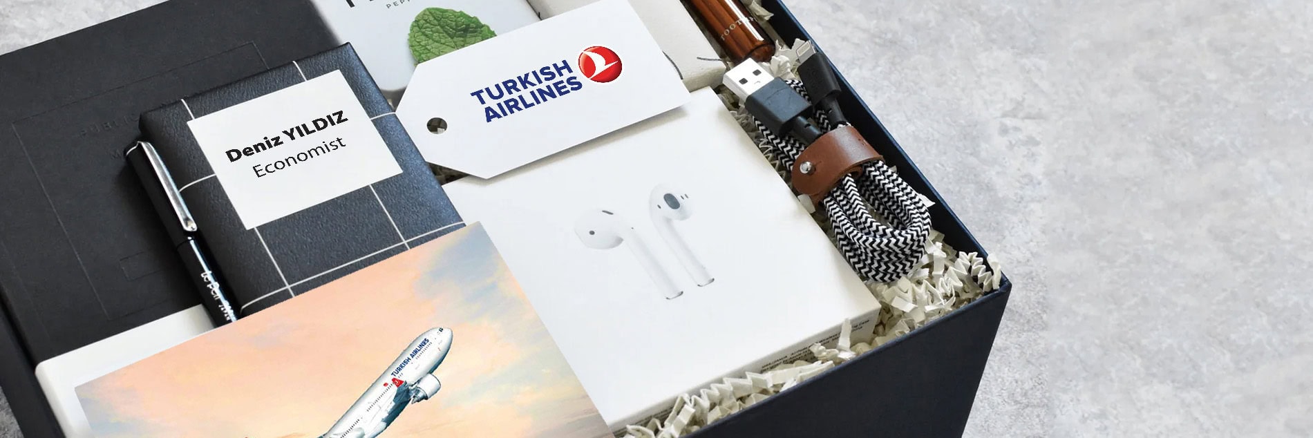 Employee Onboarding Kits: Top Branded Gift Ideas for New Hires