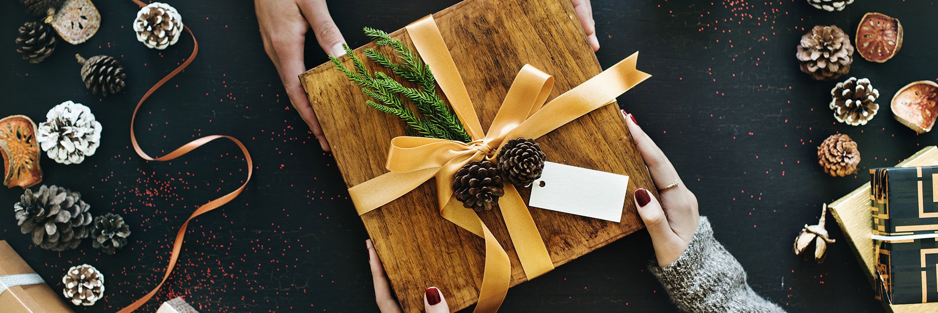 New Year Corporate Gift Ideas: Best Company Swag for Employees
